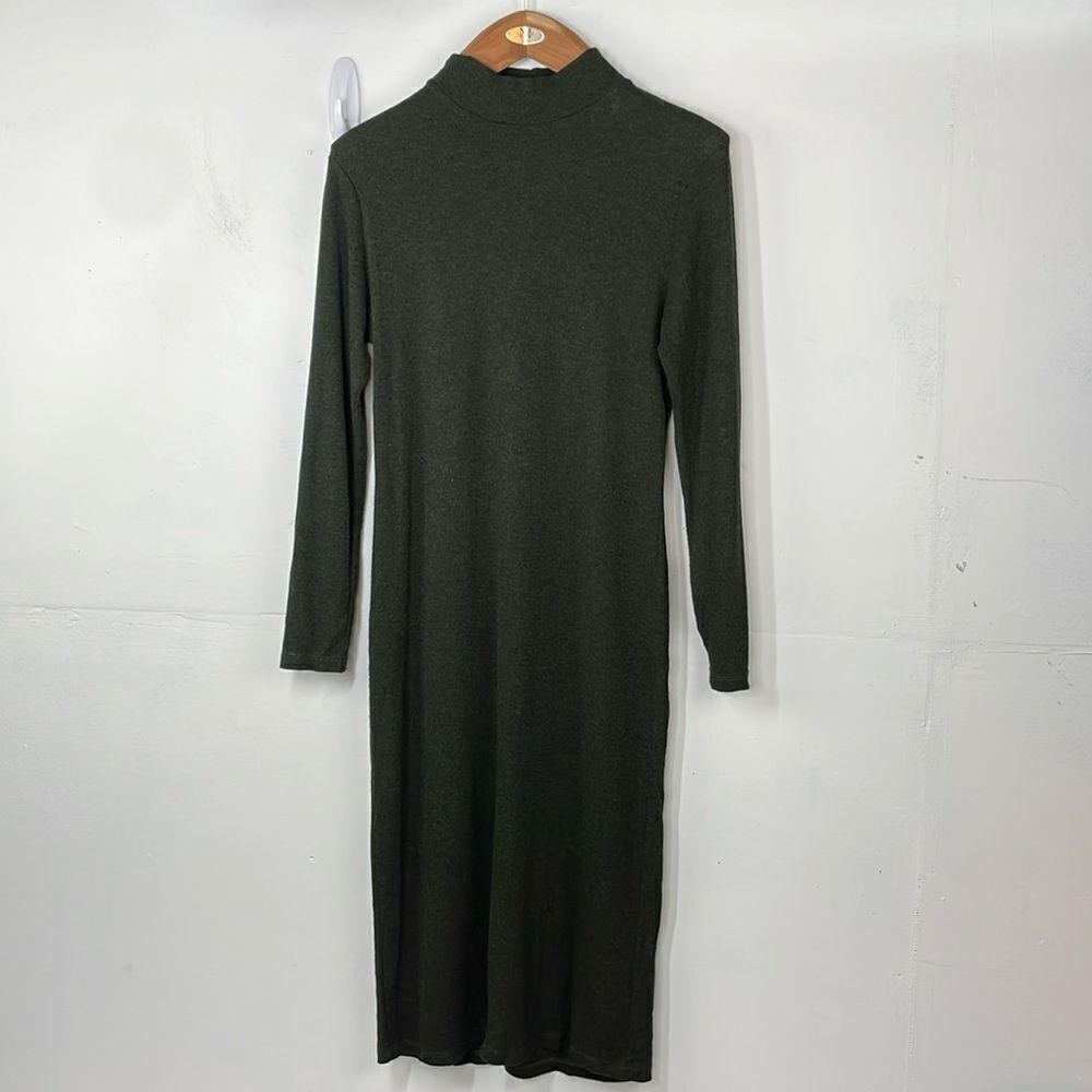 Tkees The Super Rib Turtleneck Midi Dress long sleeve size Small Green